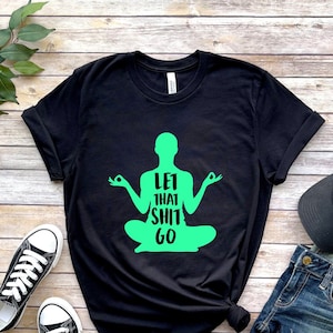 namaste bitches shirt- namaste shirt -yoga shirt -yoga Tshirt -meditation shirt -Yoga Namaste Tshirt -yoga gifts -yoga clothing