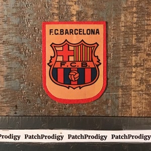 Fc Barcelona-Fc BARCELONE-Football à Football Iron on Patch brodé Emblème Logo  brodé : : Sports et Loisirs