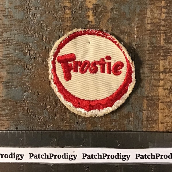 Vintage FROSTIE Root Beer Soda Pop Soft Drink Beverage Company Logo Sew-On Patch Red/White Twill