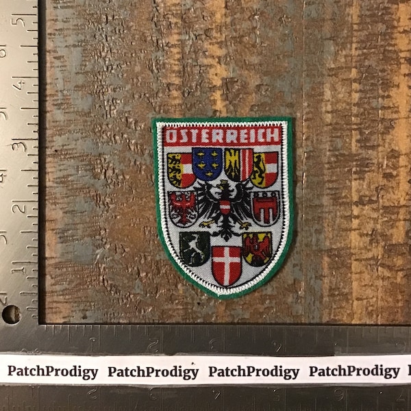 Vintage OSTERREICH Austria Coat Of Arms Crest Shield Travel Souvenir Woven Sew-On Patch Felt