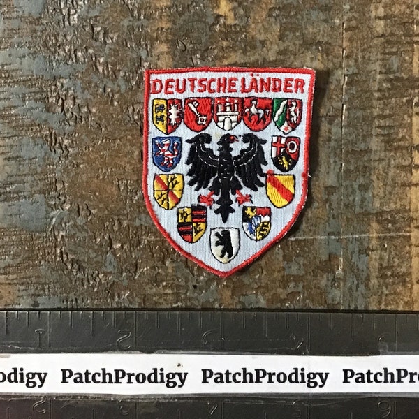 Vintage DEUTSCH LÄNDER Germany Coat Of Arms Crest Shields Travel Souvenir Sew-On Patch 1960’s Cloth Deutschland