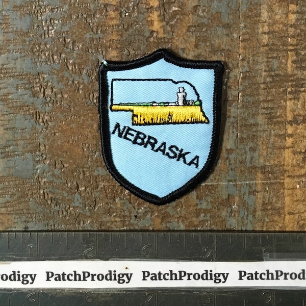 Vintage Nebraska State Outline Lanscape Wheat Travel Souvenir Sew-On Patch NE Twill