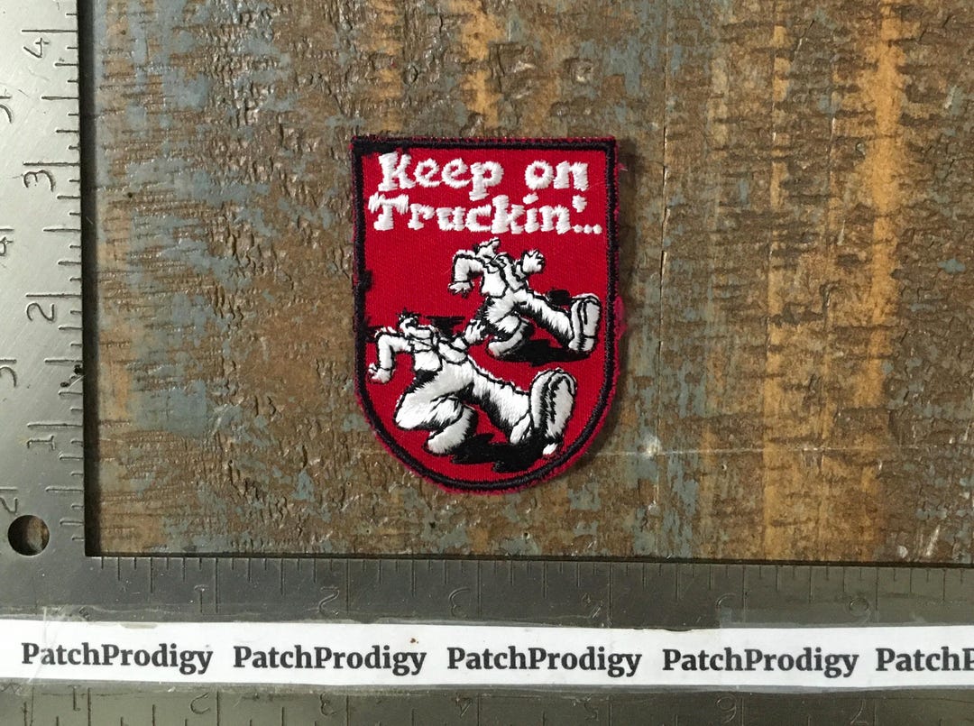 Vintage Keep on Truckin Robert Crumb Mr. Natural Sew-on Patch Voyager ...
