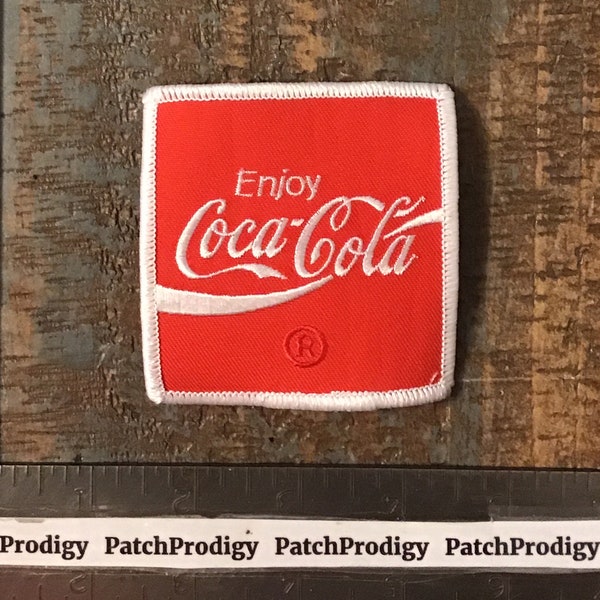 Vintage Enjoy Coca-Cola Soda Pop Beverage Company Logo Iron-On Patch Coke 3” Twill