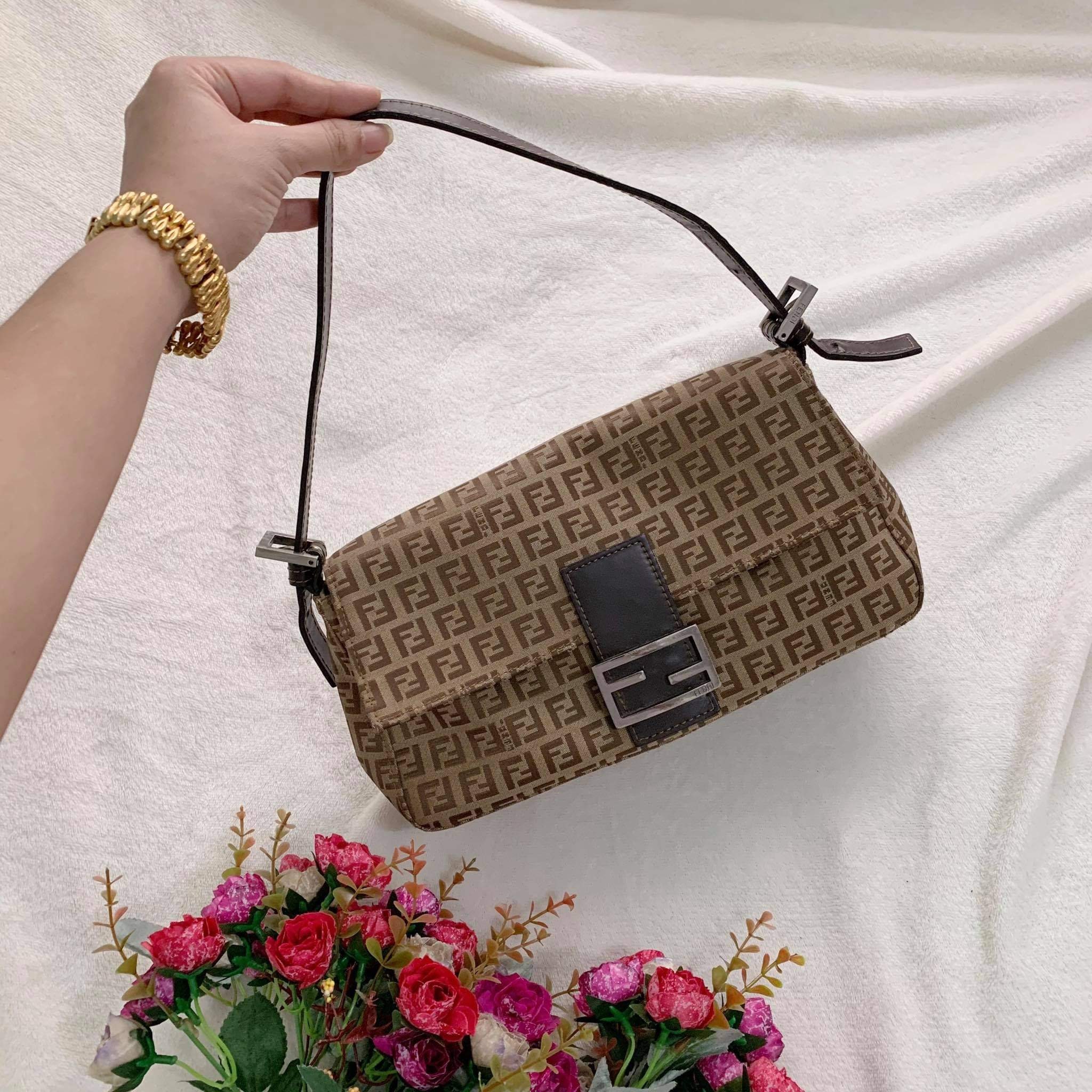 marc jacobs jean tote