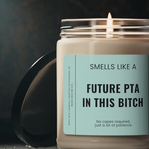 Ça sent le futur PTA, Cadeau du futur PTA, Cadeau de remise des diplômes PTA, Cadeau PTA Grad, Cadeau mignon PTA, Bougie de cire de soja écologique 9 oz