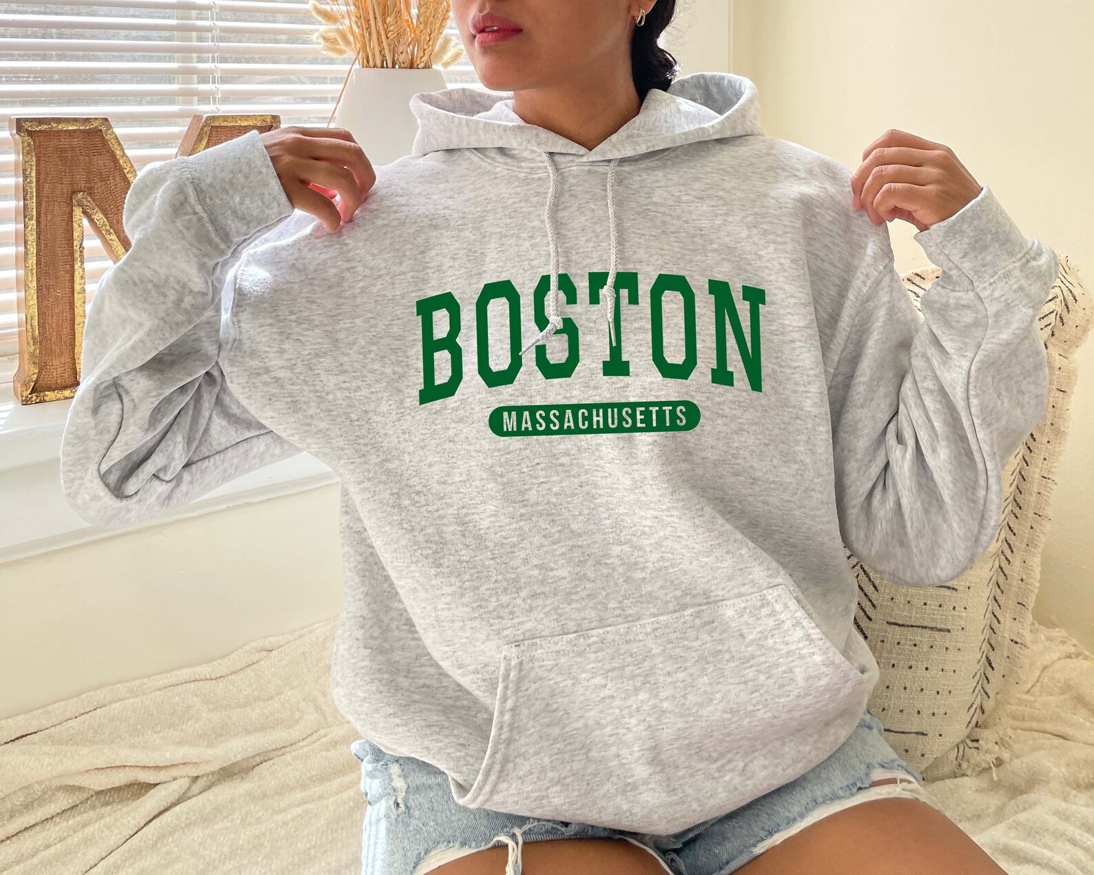 Boston Hoodie Vintage Boston Sweatshirt Boston Crewneck Boston Gift ...