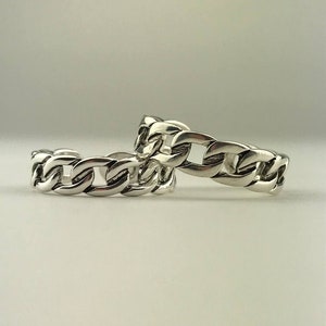 Adjustable Sterling Silver Plated Linked Up Chain Ring