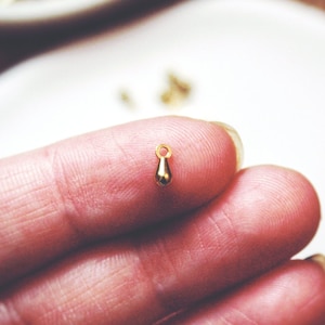 Mini Brass Drops 6x3mm DIY Macrame Lot, round beads, brass teardrops, raw brass charms, for macrame making, boho charms, brass drops, diy