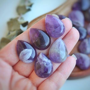 25x18mm Amethyst Cabochon Teardrop · Natural Violet Stone for Micro Macrame · Jewelry Making Supply image 2