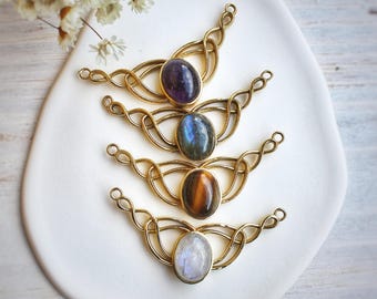 Indian Brass Connector, natural round stone with brass frame for macramé jewelry making, stone with macramé groove, Golden connector, DIY