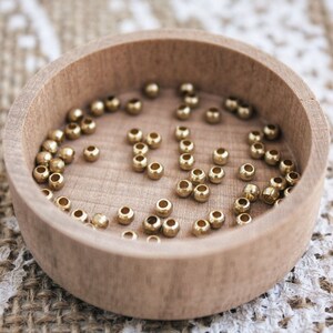 2mm Indian Raw Brass Beads for Macrame making, Round Beads, Golden Brass Beads, Brass charms, Boho Beads, Tribal beads, Spacer Findings, DIY zdjęcie 2