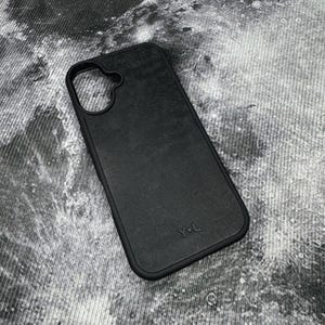 Personalized Italian Leather iPhone 17 Pro Max Case: Camera Protector, Free Engraving