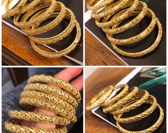 Unique looking gold plated bangle