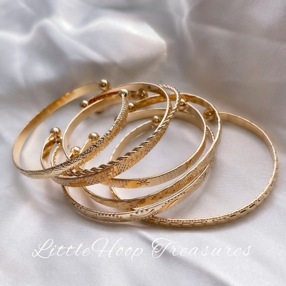 Bangles for best sale her