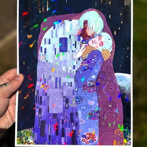 May include: A print of Gustav Klimt's "The Kiss" with a modern twist. The artwork features two figures embracing, rendered in shades of purple, blue, and gold. The print has a holographic effect, adding a shimmering quality to the image.