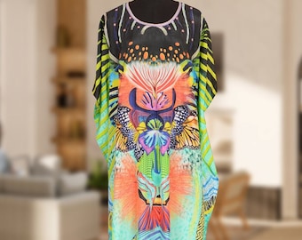 Caftán largo de seda adornado a mano: ropa de estar por casa con estampados de diseñador