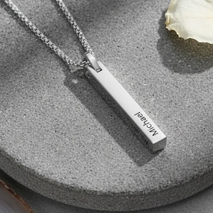 Personligt halsband med 3D-graverade barnnamn - Familjesmycken - Present till män eller kvinnor