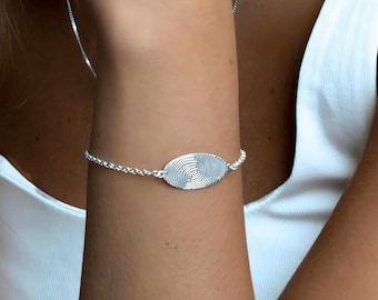 Custom Engraved Fingerprint Heart Necklace