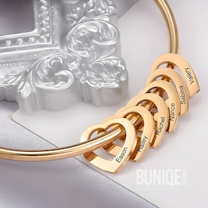 Custom Hearts Bangle Bracelet for Grandma with Grandkids Names - Mothers Gift for Christmas