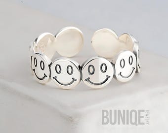 Smiley Face Ring Sterling Silver