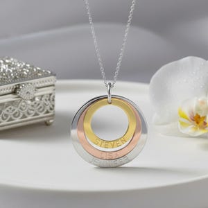 Personalized Mother Circle Necklace: Sterling Silver, Gold & Rose Gold Family Jewelry
