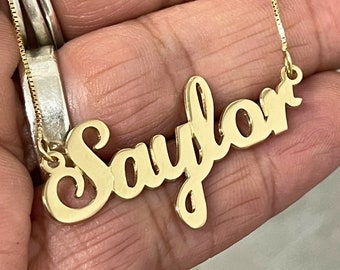 Cursive Nameplate Necklace