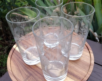 Vintage etched glass tumblers set of 4