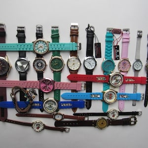 Lot of 20 assorted vintage watches - not running