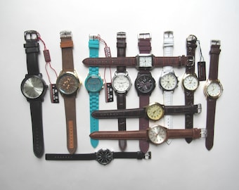 Lot de 12 montres vintage assorties - ne fonctionnent pas