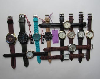 Lot of 12 assorted vintage watches - not running