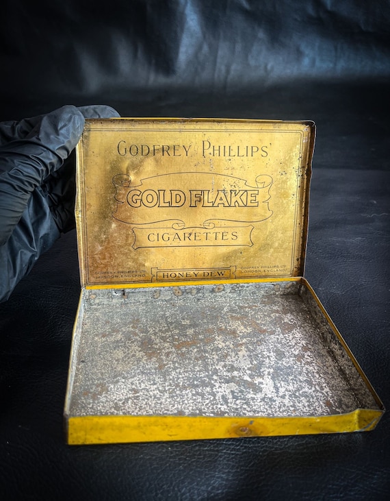 Vintage Old English Tin Box Cigarette Case “goldflake Cigarettes” From  England. Tin Can in Yellow, Notions Authentic Tin Collections Antique