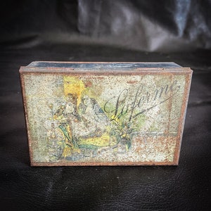 Tobacco Tin Box, Rusty Metal Cigarette Tin, Can “Laferme”, Old Antique Notions Tin, Women in Harem, Latvia Riga Factory, 1920-1930s RARITY
