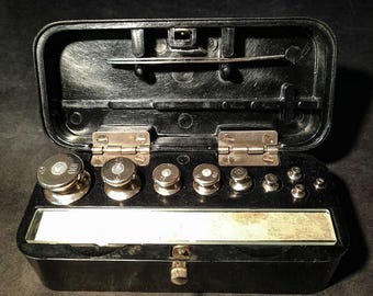 Conjunto de balanças farmacêuticas da URSS | Balança de boticário vintage | Ferramentas de laboratório vintage da URSS | Balança de precisão | Balança química com