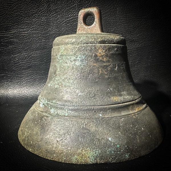 Campana ad anello in bronzo originale antica dell'impero russo, zar dello zarismo del XIX secolo, campana antica, grande, autentica, da collezione