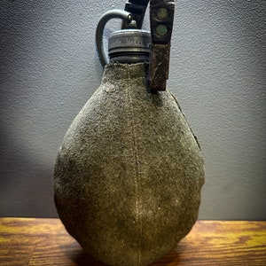 Swedish M31 Canteen, Original Flask, Wool Cover Leather Strap Flask, Army Military, Soldier Kitchen Water Field Gear, Collectible Militaria