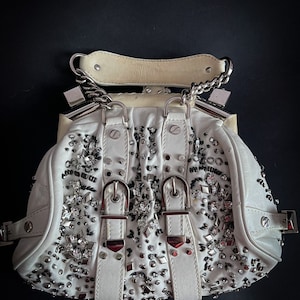 Versace Medusa, Exclusive Vintage, White Leather Bag, Gianni Versace Bag, Designer Bag, Italian Fashion, Collectible Bag, 1990s Versace.