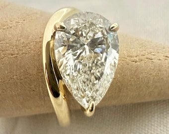 Pear Solitaire Diamond Ring East West Pear Cut Engagement Ring | 2.85 CT Lab Grown Diamond | IGI Certified VVS2 F Color Handmade Bridal Ring