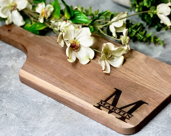 Personalized Cutting Board - Wedding Gift - Engagement - Gifts for Mom - Custom Cutting Board - Personalized Kitchen - Kitchen Gift - Fiance