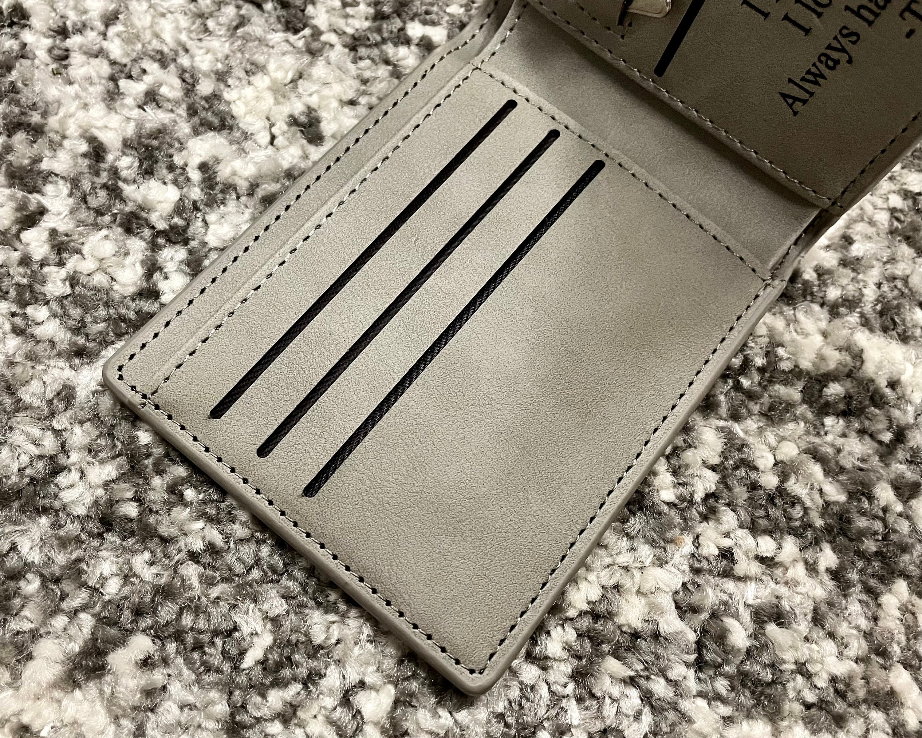 Authentic Louis Vuitton Men's Wallet for Sale in Lafayette, LA