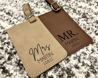 Personalized Mr and Mrs Luggage Tags, Wedding Luggage Tags, Mr & Mrs Luggage Tags, Honey Moon, Luggage Tags for Bride and Groom, Newlywed