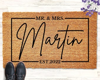 Mr. and Mrs. Doormat, Personalized Wedding Gift, Last Name Doormat, Established Doormat, Family Name Door Mat, Personalized Gift for Couple
