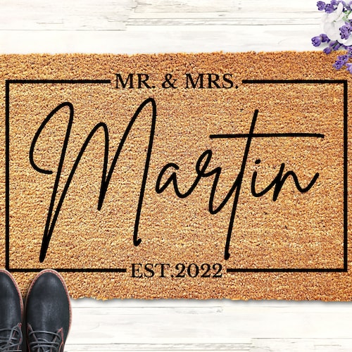 Mr. and Mrs. Doormat, Personalized Wedding Gift, Last Name Doormat, Established Doormat, Family Name Door Mat, Personalized Gift for Couple