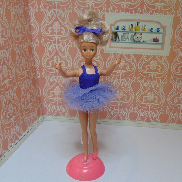 Beautiful Daisy Dashing doll Mary Quant in her sports Tutu outfit and stand from 1970