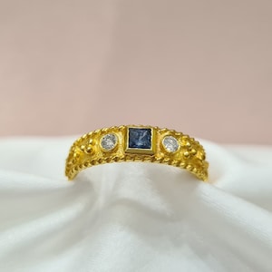 Byzantinischer Ring • 18K Handgemachtes Gelbgold • Diamanten Und Saphir • Byzantinischer Schmuck • Griechischer Design Ring •Mid-Cenctury• Valentinstag Geschenk