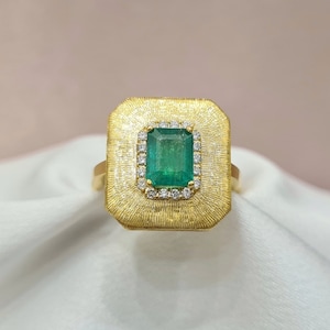 Byzantine Ring With Emerald And Diamonds • 18K Yellow Gold • Wedding Anniversary Ring • Mothers Day Gift • Jewelry For Her • IrmaJewelleryGR