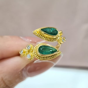Byzantine Ring with Emerald and Diamonds • Handmade 18K Matte & Shiny Yellow Gold • Mid Cenctury Ring • Mothers Day Gift • Jewelry For Her