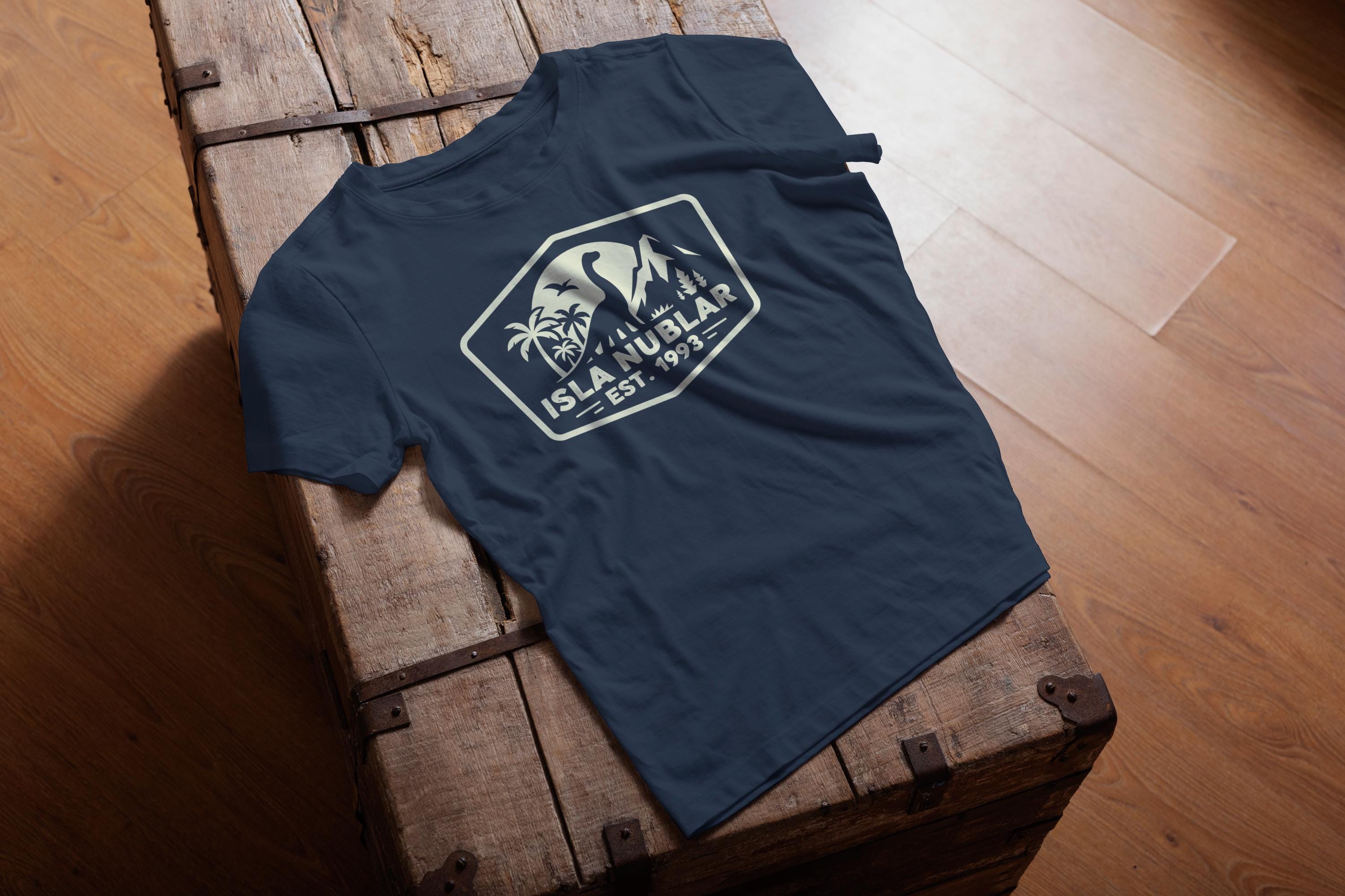 Jurassic Park Men's Isla Nublar Badge T-Shirt - 50/50 Cotton Blend, Regular Fit, Large Tall
