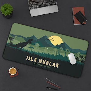 Isla Nublar Desk Mat – Jurassic Park Mouse Pad for Gamers & Dino Fans | Dinosaur Desk Decor | Gift for Him | XL Gaming Mat | Jurassic World