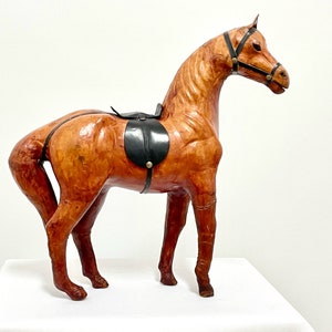 Leren paardenmodel gemaakt in de jaren 60